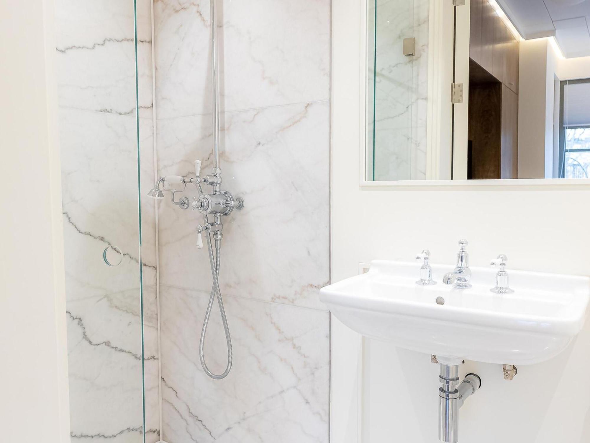 Modern Deluxe Five Bedroom House Near Chalk Farm Station By Belvilla London Exteriör bild