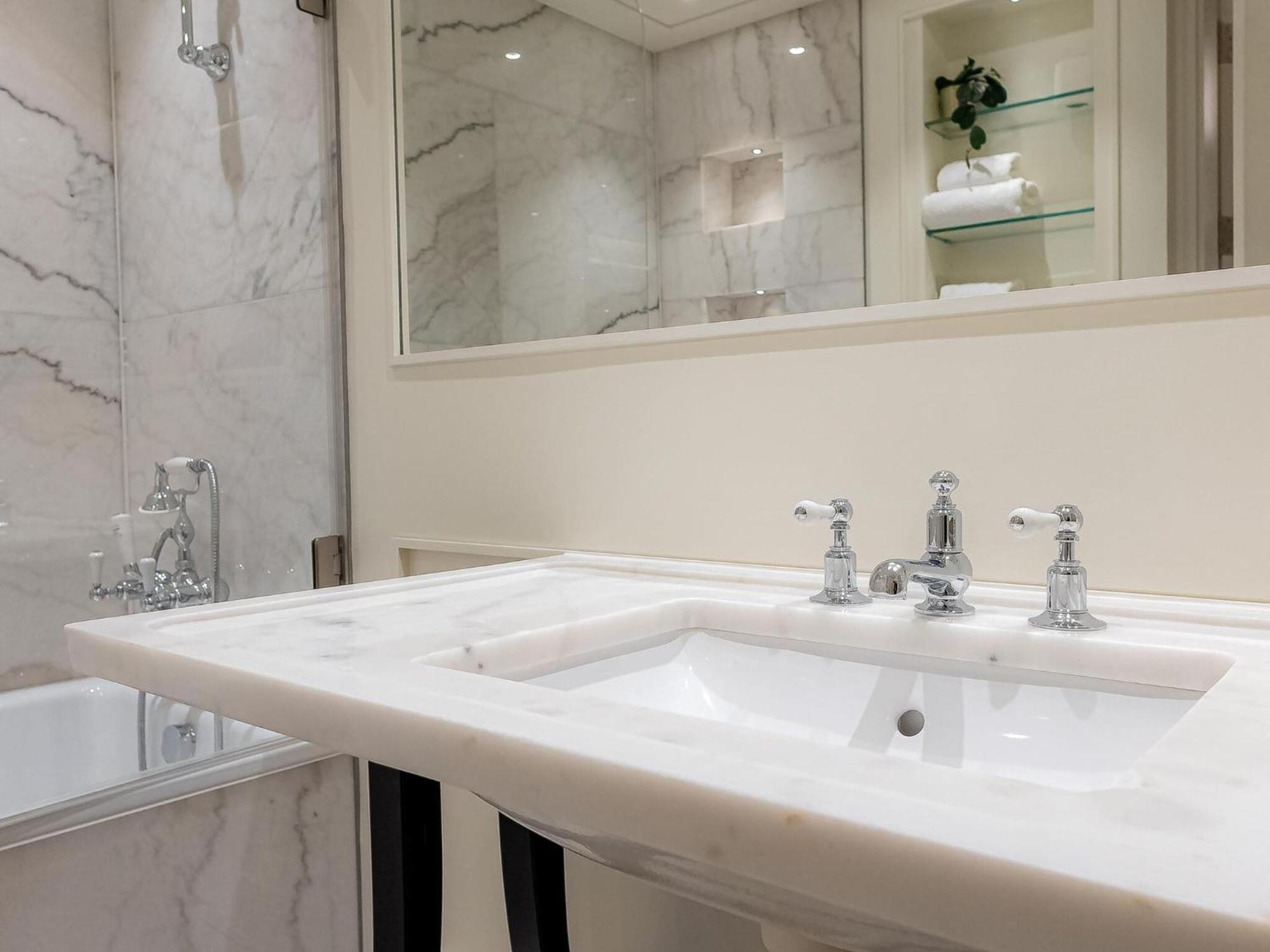 Modern Deluxe Five Bedroom House Near Chalk Farm Station By Belvilla London Exteriör bild