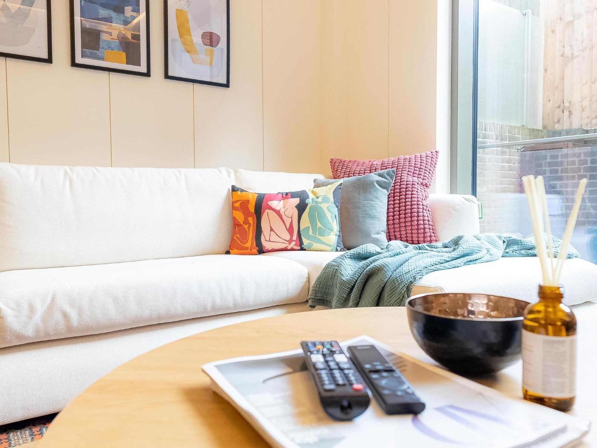 Modern Deluxe Five Bedroom House Near Chalk Farm Station By Belvilla London Exteriör bild