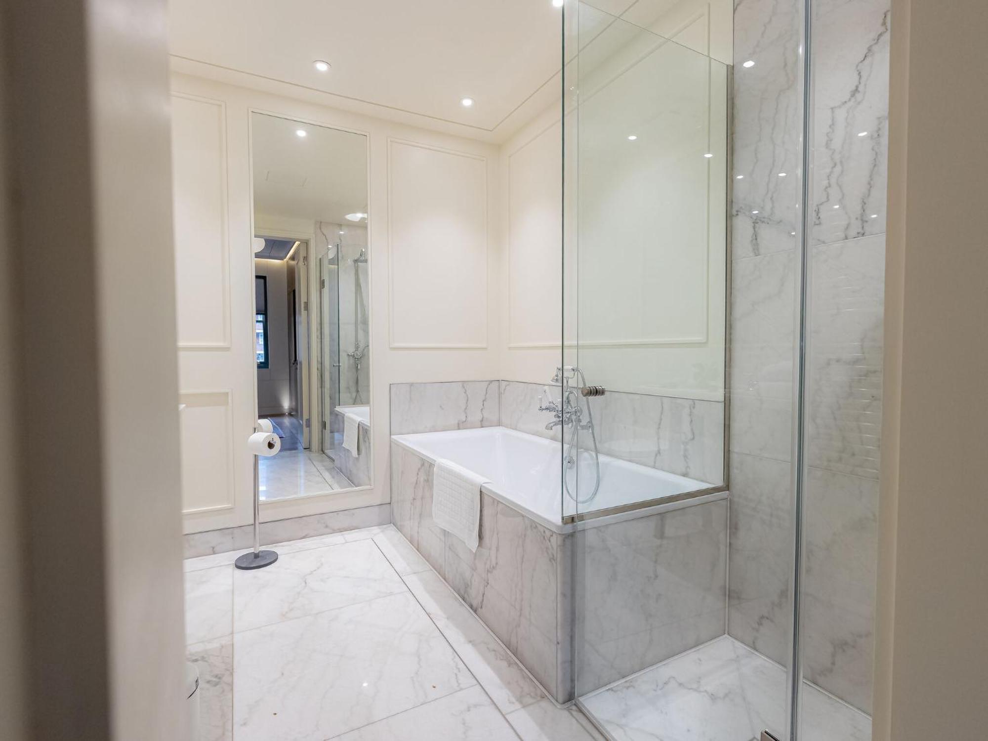 Modern Deluxe Five Bedroom House Near Chalk Farm Station By Belvilla London Exteriör bild